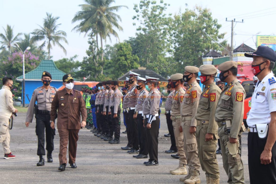 Fredy SM sedang Memimpin Apel Kesiapsiagaan di Kabupaten Lampung Timur. (Foto: Istimewa)