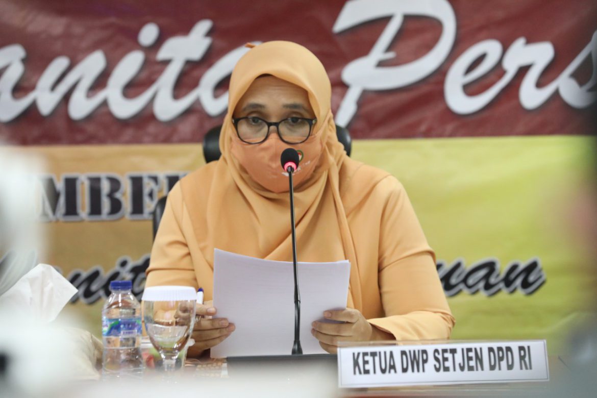 Ketua DWP Setjen DPD RI, Zuliana Rahman Hadi | Foto : Ist
