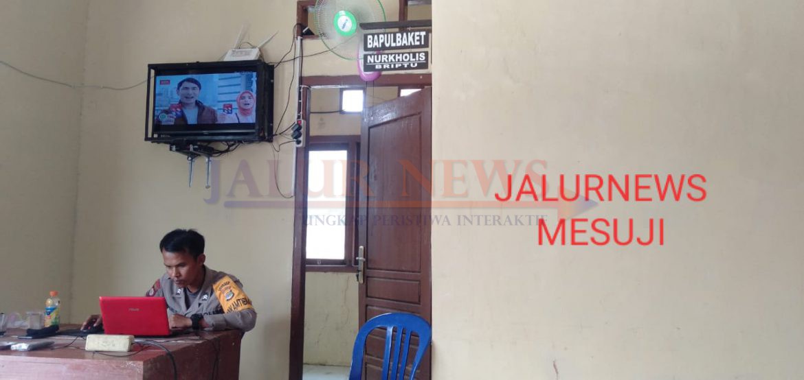 Oknum hansip dilaporkan Boy (korban) ke pihak polisi