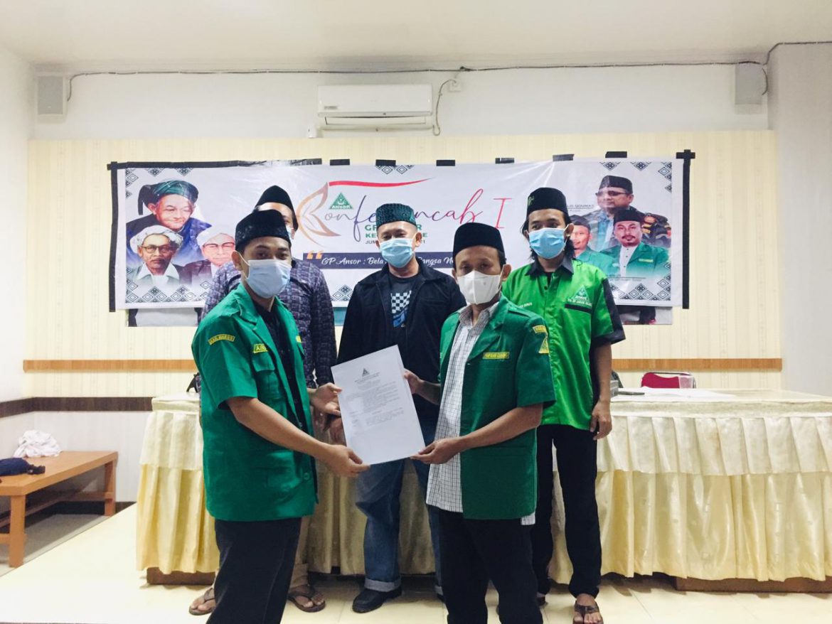 Andi Muhammad Hasan (Kanan) Ketua Terpilih Gerakan Pemuda Ansor Kecamatan Turikale & Abrar (Kiri) Ketua Umum Gerakan Pemuda Ansor Kabupaten Maros