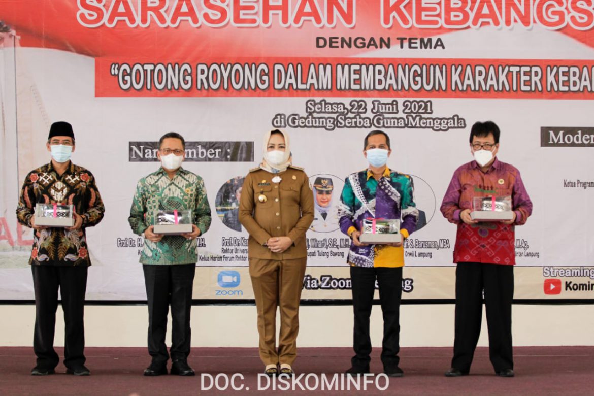 Winarti Resmi buka acara Sarasehan ICMI Tulang Bawang