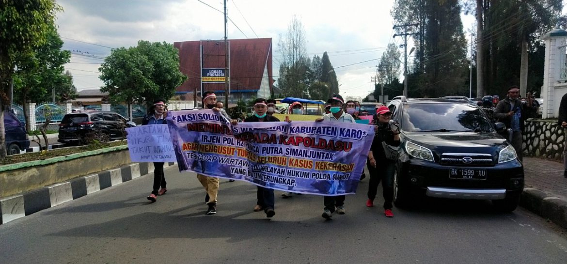 Aksi Wartawan Karo Ke Makopolres Tanah Karo.
