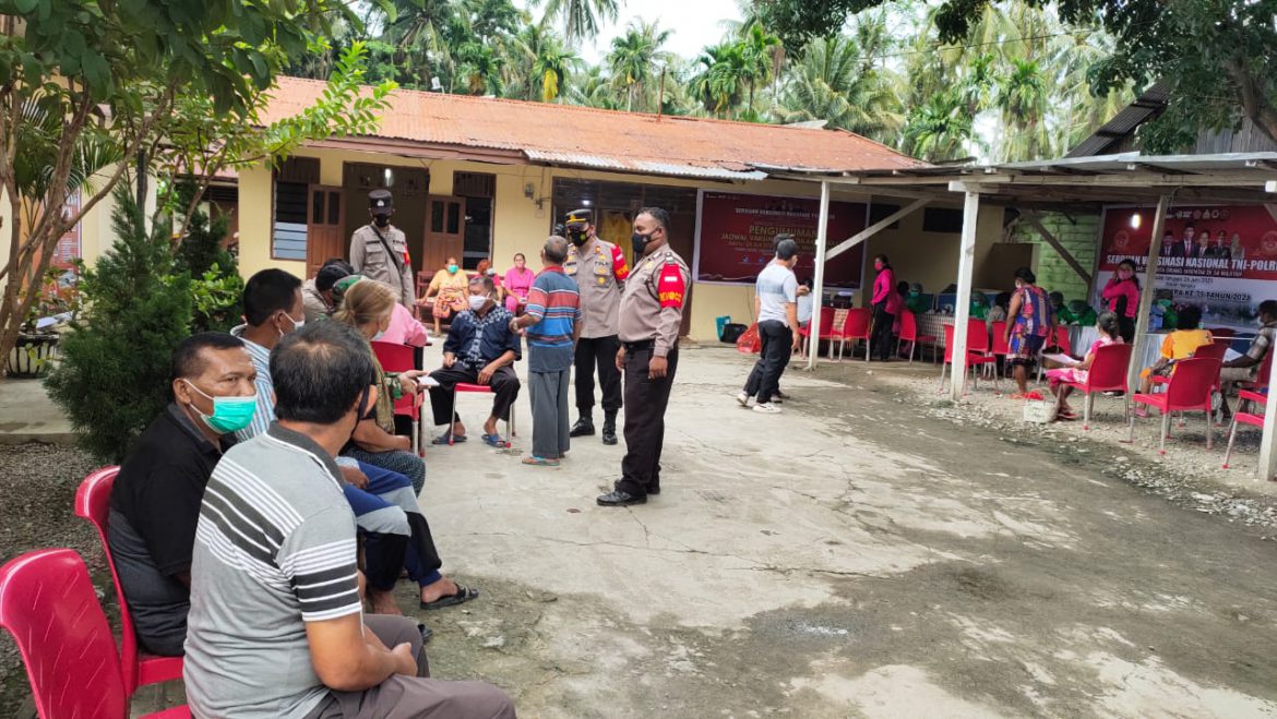 Vaksinasi covid-19 di Polsek Mardinding