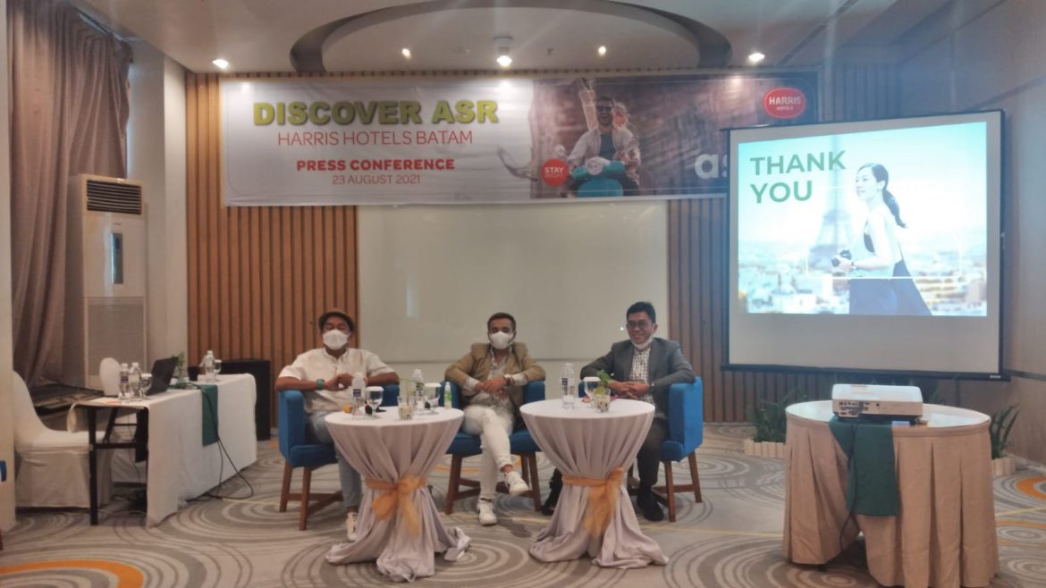 3 General Manager 3 HARRIS Hotels di Batam, M. Mufrani selaku General Manager Shared Service HARRIS Resort Waterfront Batam dan HARRIS Hotel Batam Center,  Ryan Damanik selaku General Manager HARRIS Hotel Batam Center dan Bapak Anthonio selaku General Manager HARRIS Resort Barelang Batam 3 General Manager 3 HARRIS Hotels di Batam, M. Mufrani selaku General Manager Shared Service HARRIS Resort Waterfront Batam dan HARRIS Hotel Batam Center, Ryan Damanik selaku General Manager HARRIS Hotel Batam Center dan Bapak Anthonio selaku General Manager HARRIS Resort Barelang Batam