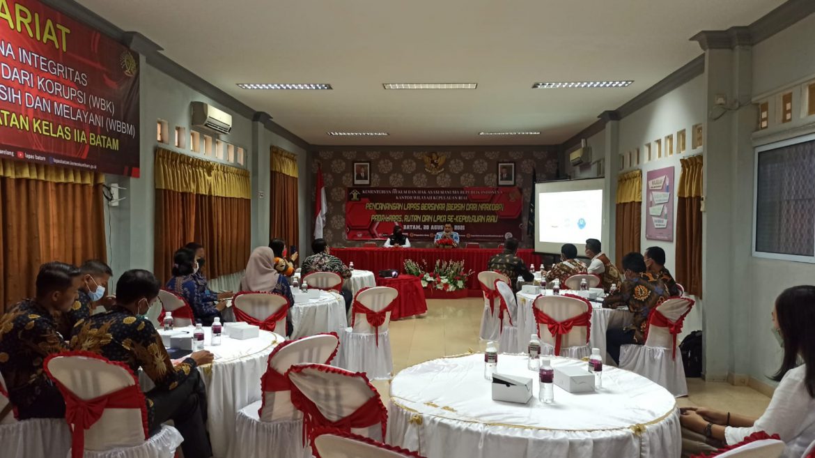 Lembaga Pemasyarakatan Kelas IIA Batam menggelar pelatihan bagi Petugas Pemasyarakatan dan kelompok Peduli Pemasyarakatan oleh pihak BNN Propinsi Kepulauan Riau, Kamis (2/9/2021).