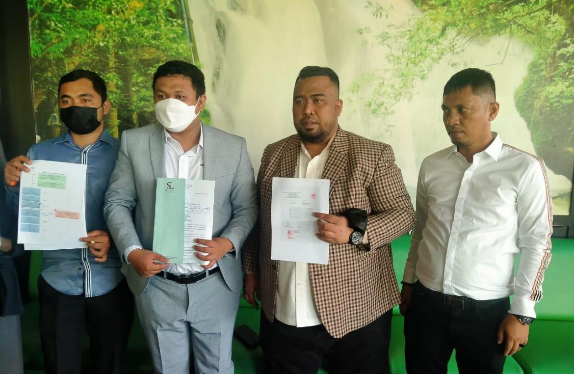 Jumpa Pers Kuasa Hukum Jason Kariatun