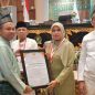 Gubernur Riau Anugerahkan Penghargaan Kepada Syekh H Muhammad Yusuf dan H Arsyad MS Tokoh Pejuang Asal Kabupaten Bengkalis