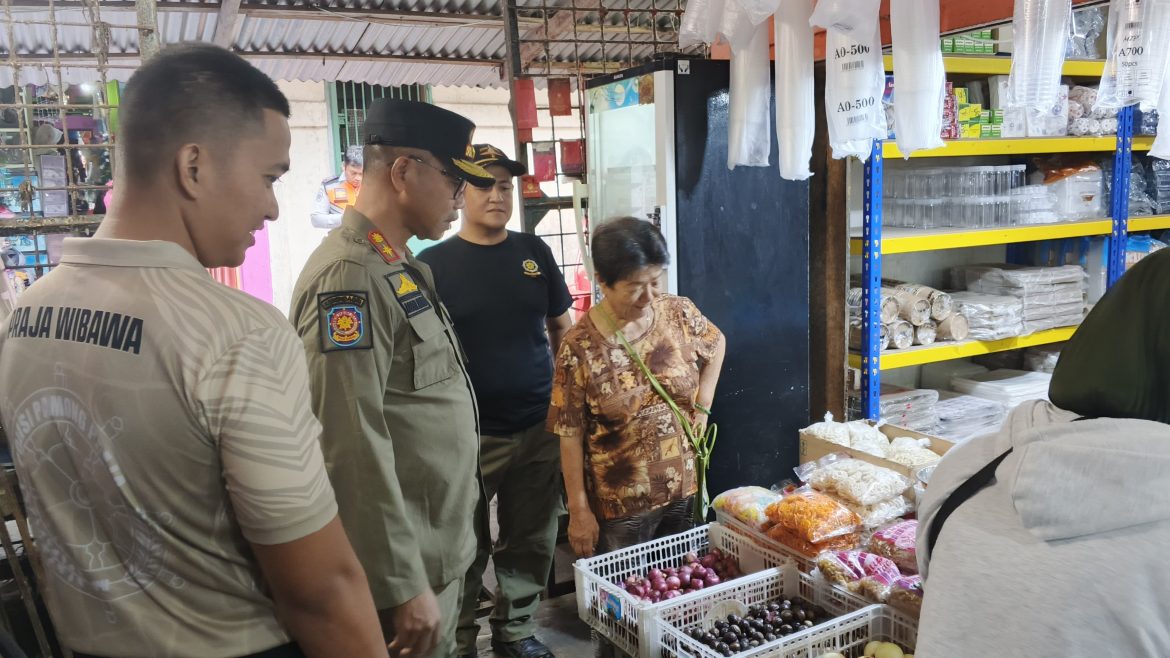 Satpol PP Anambas cek lapak jelang Ramadhan